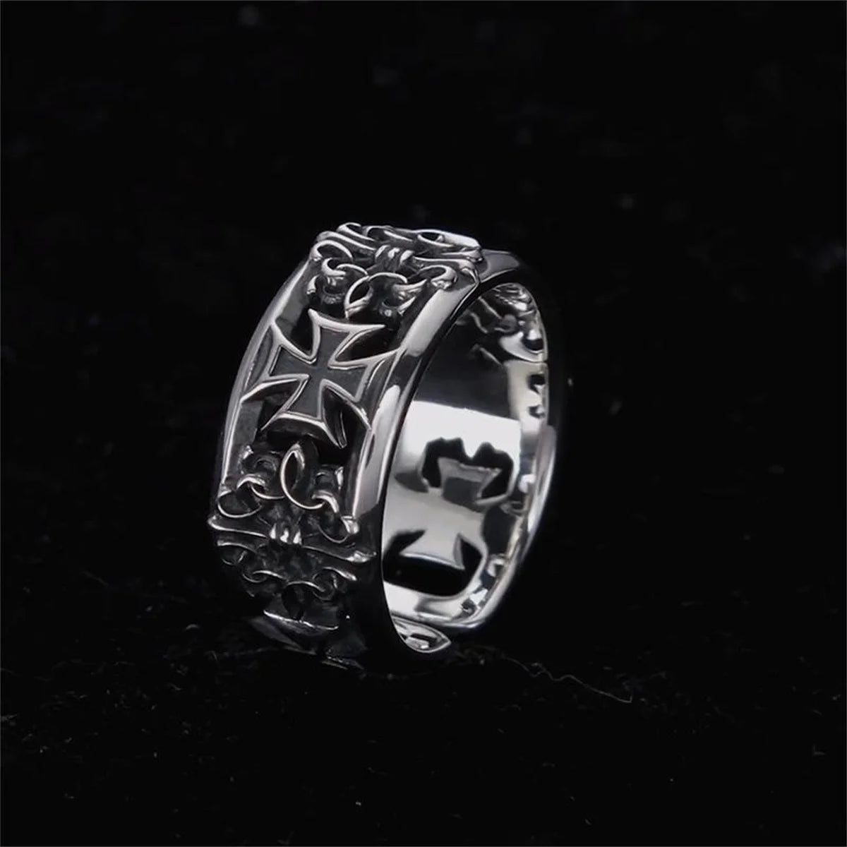 Cool Retro Cross Trendy Ring Male, Hip Hop Punk Style Single Personality High End Open Mouth Food Ring Jewelry Father's Day Gift Qme