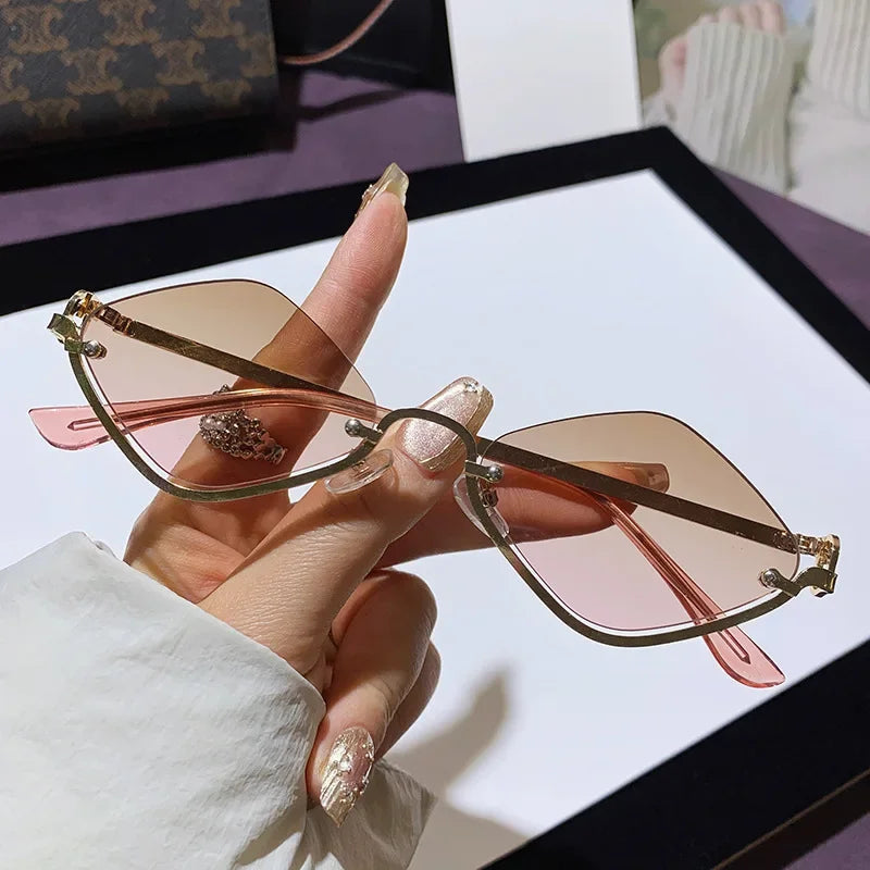 Metal Women Simple Trend Sunglasses New Half Frame Diamond Shaped Dopamine Small Frame Outdoor Sunglasses Qme YKJ