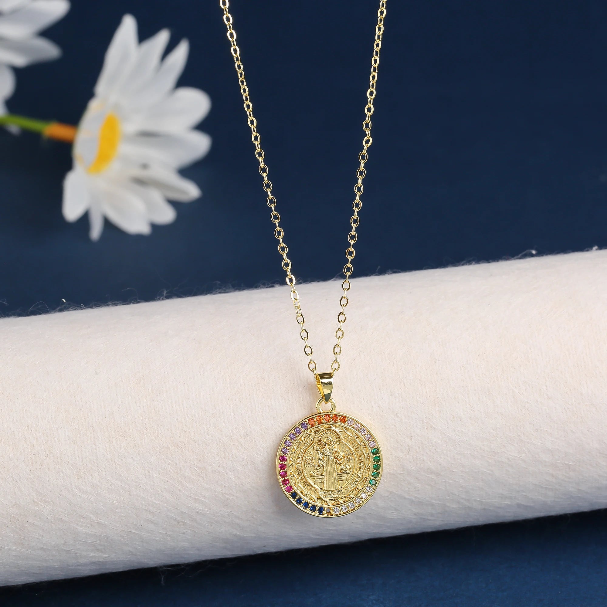 Religious Style Stainless Steel Round Zirconia Oil Drop Pendant Necklace Fashion for Man Woman Friendship Jewelry Party Gift Qme Necklace 3