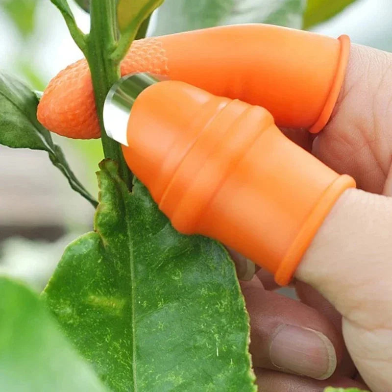 Multifunctional Thumb Knife Finger Cots Set Labor-Saving Picking Tool for Strawberry Hulling Garlic Peeling Vegetable Qme
