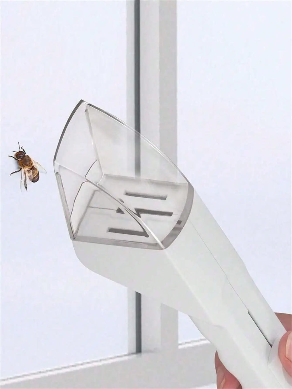Handheld Insect Trap Spider Bee Cockroach Butterfly Capture Tool Qme