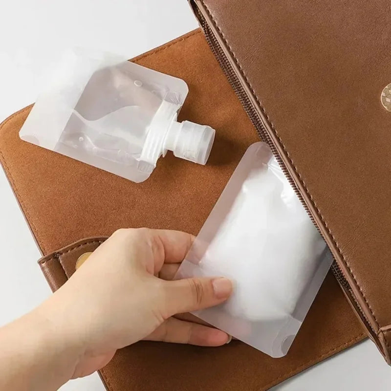 5Pcs Travel Empty Squeeze Bags Lotion Dispensing Bag Refillable Shampoo Toiletries Conditioner Liquid Cosmetic Storage Pouches Qme