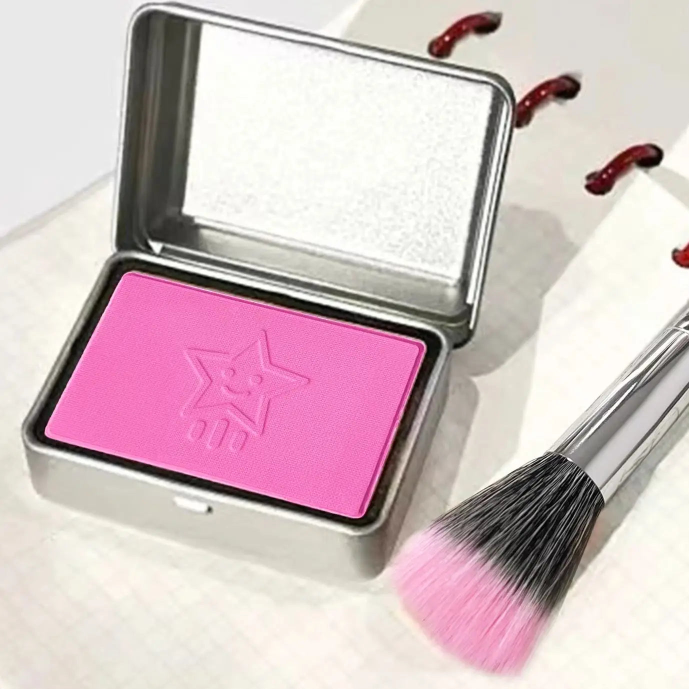 4 colors available iron box monochrome blush, peach color brightening skin tone matte blush plate, modify the outline color does Qme 04