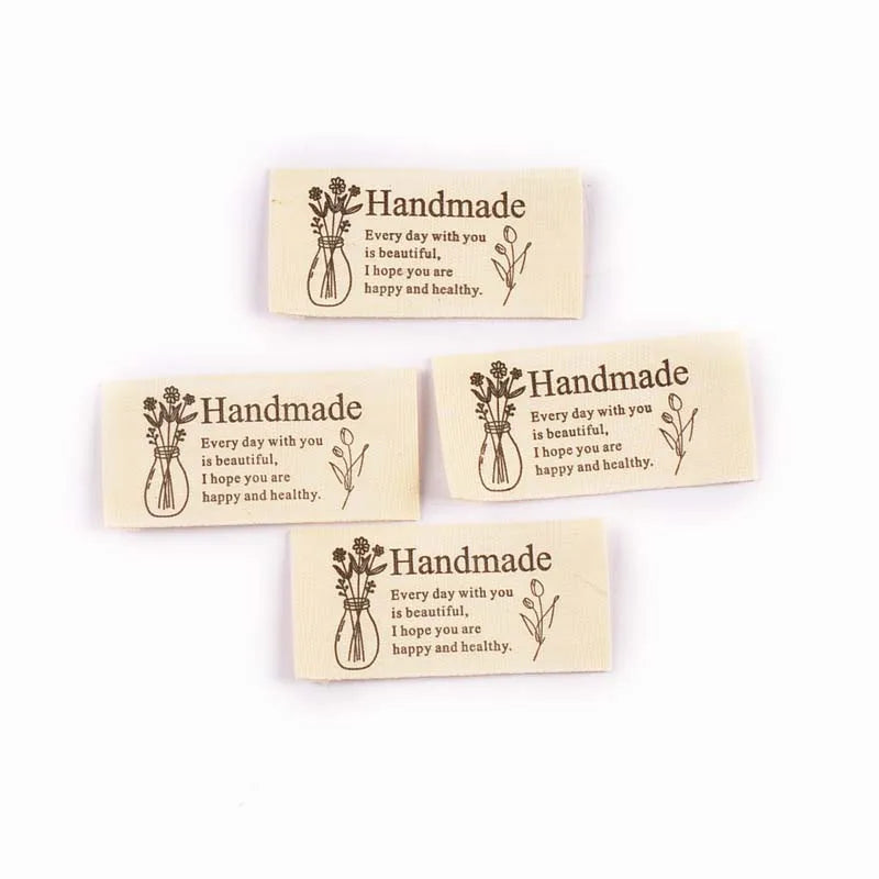 50pcs 28-52mm Mix Beige Rectangle Label For DIY Handmade Clothing Hat Decorative Sewing Accessories Flower Plant Patterns cp3820 Qme 50pcs 25x53mm