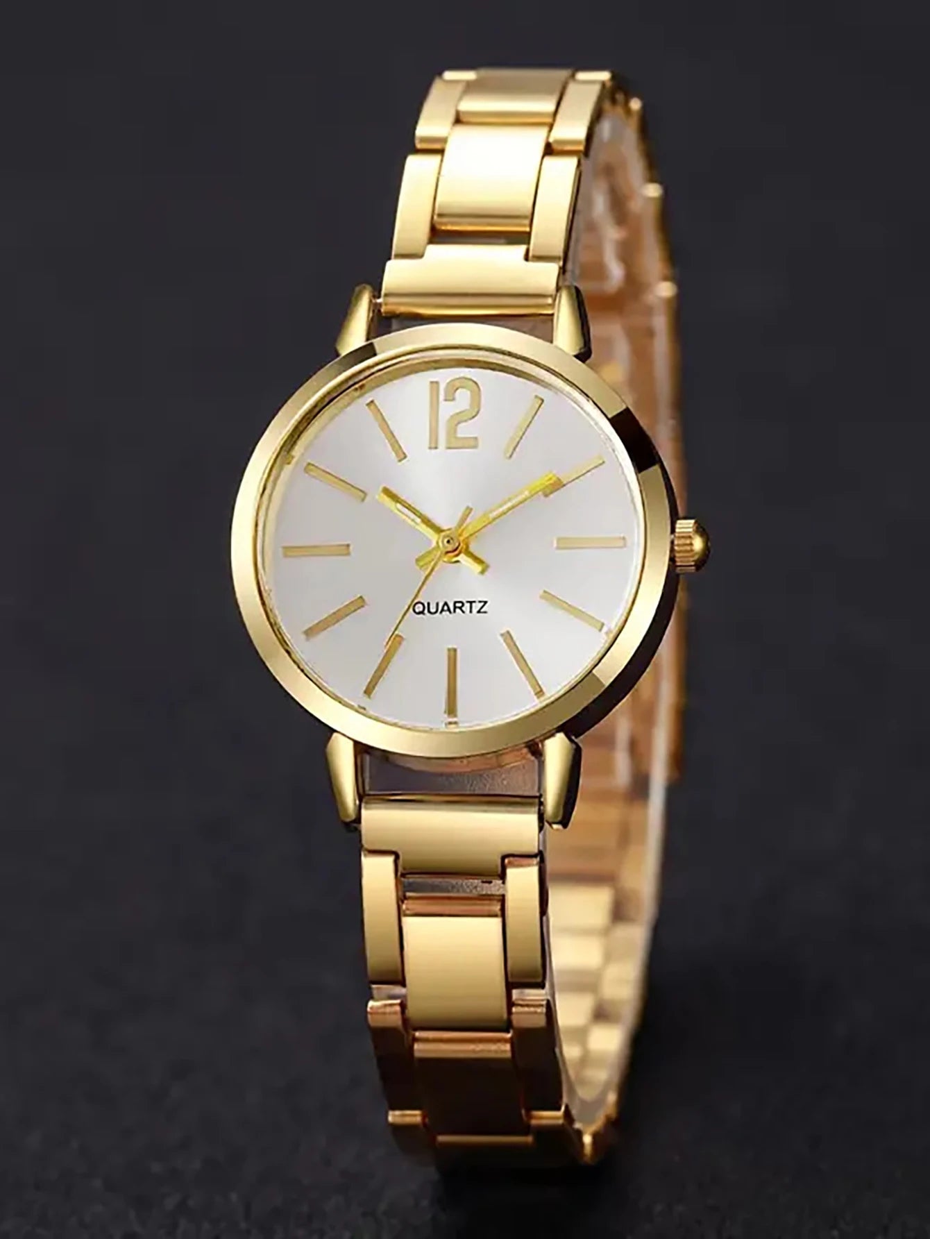 5pcs fashionable, elegant, simple temperament women's quartz watch set with round dial and exquisite jewelry set Qme