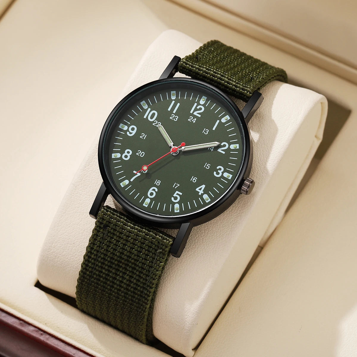 Luminous Dial Men's Braided Strap Casual Watch, Quiet Quartz Watch for Male Students Qme green