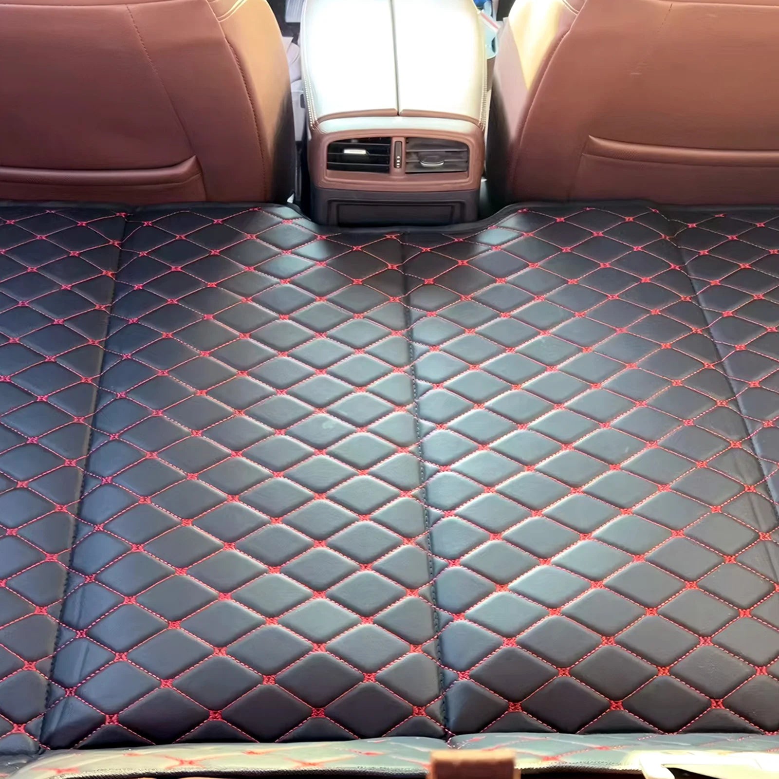 Car Mattress PU Leather Car Back Seat Folding Bed Mattress Non-Inflatable Portable Back Seat Mattress for Sedan SUV Truck Qme
