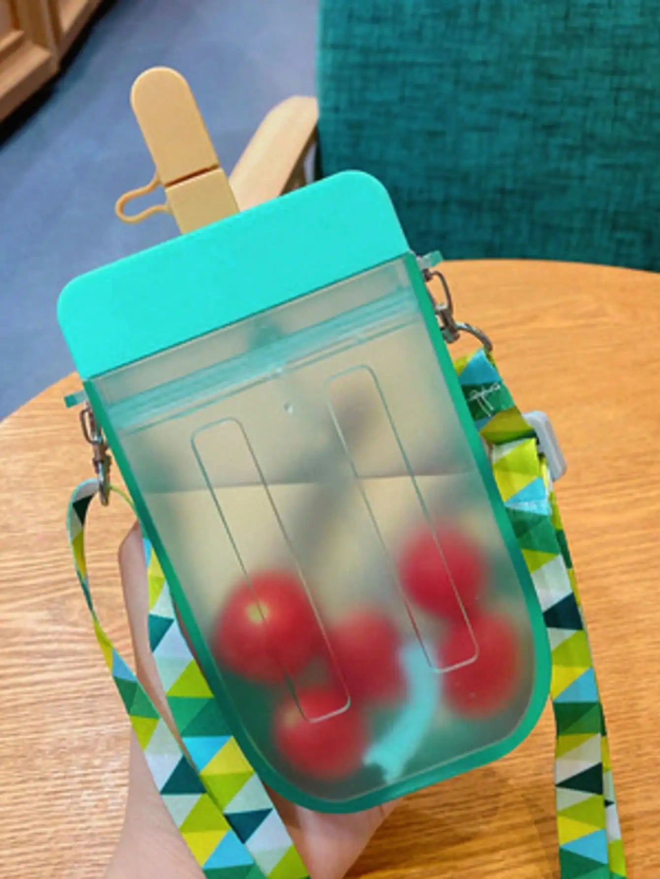 Fashion Creative Straw Plastic Water Cup Heat-resistant 3D Ice Cream Qme green <500ml