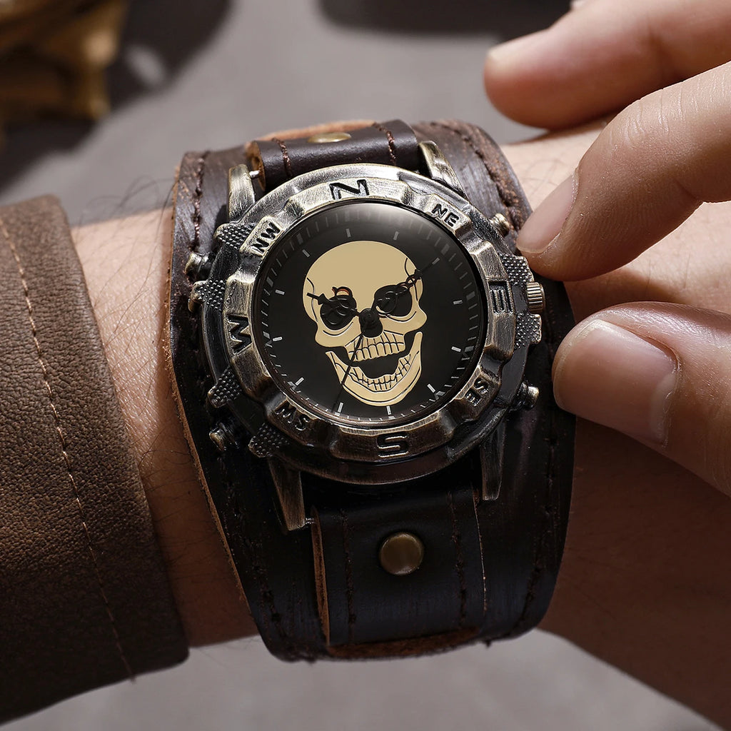 Men Punk Skull Quartz Watch Wide Black Leather Band Compass Bezel Vintage Retro Male Wrist Watch Gift Qme