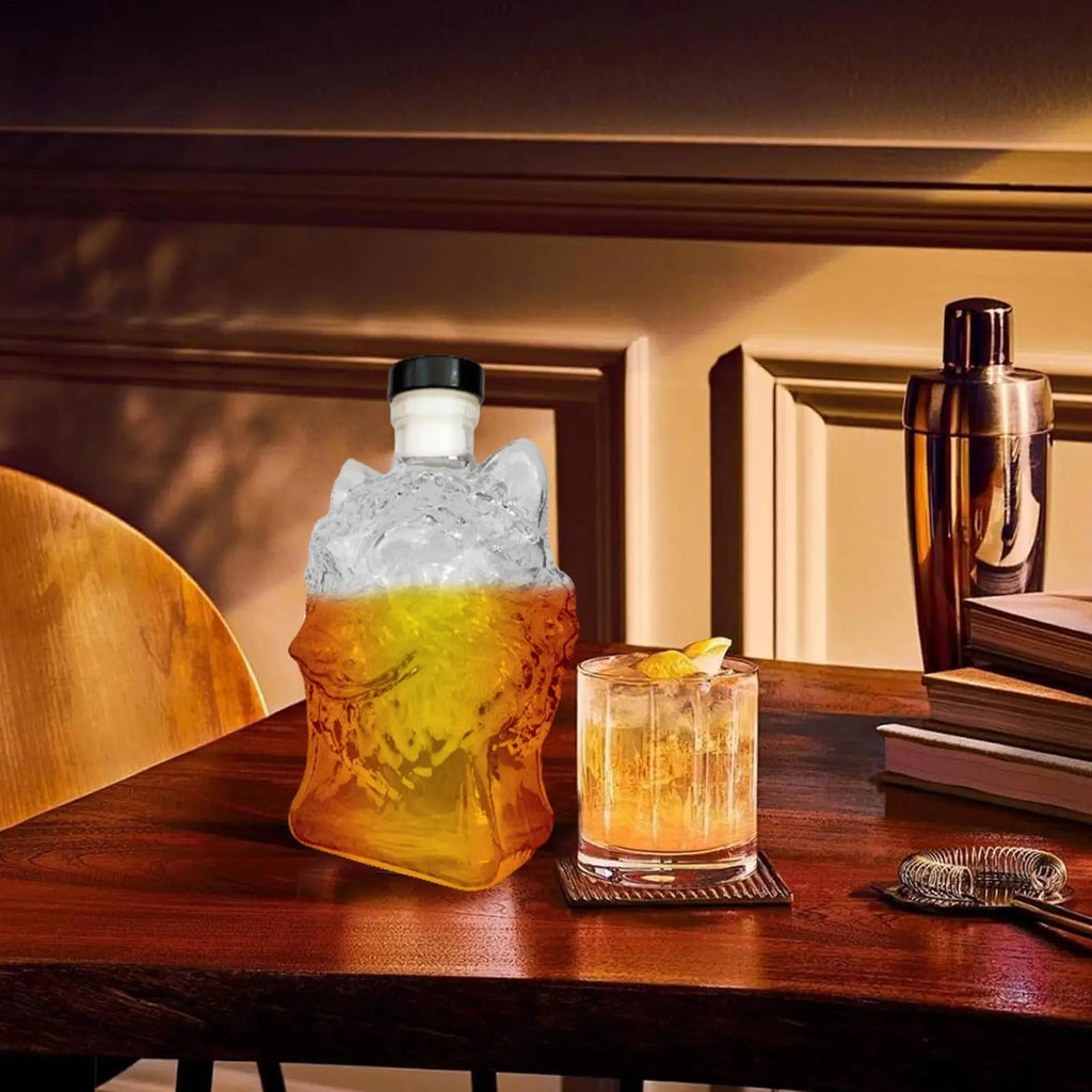 Whiskey Decanter Glass Wine Bottle Wolf-head Profile Spirit Bar Tool Qme