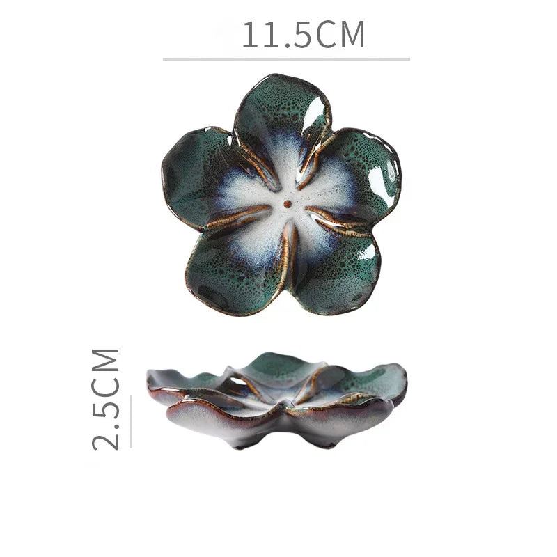 Retro Kiln-Baked Ceramic Petal-Shaped Dipping Plate, Lightweight Seasoning & Sauce Dish for Home & Restaurant Use Qme 10