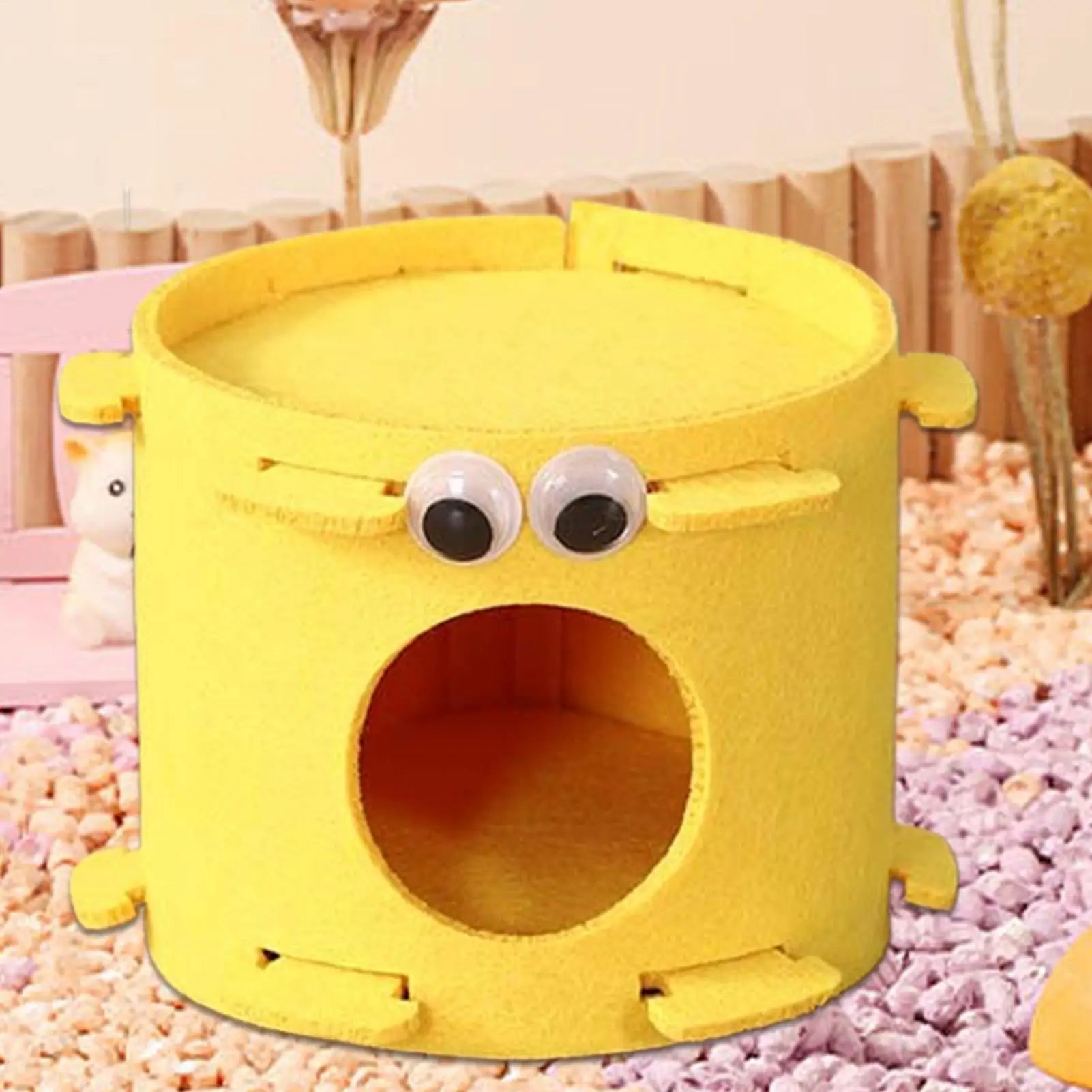 Hamster Sleeping Nest Hamster Hiding House Felt Warm Nest Bee Shaped Dutch Pig Mouse Golden Bear House Qme