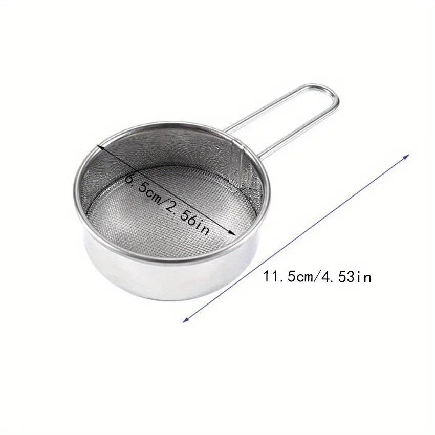 Bake Deliciously with this Stainless Steel Hand-Held Sifter - Perfect for Powdered Sugar Cocoa Powder Matcha Powder and Flour! Qme
