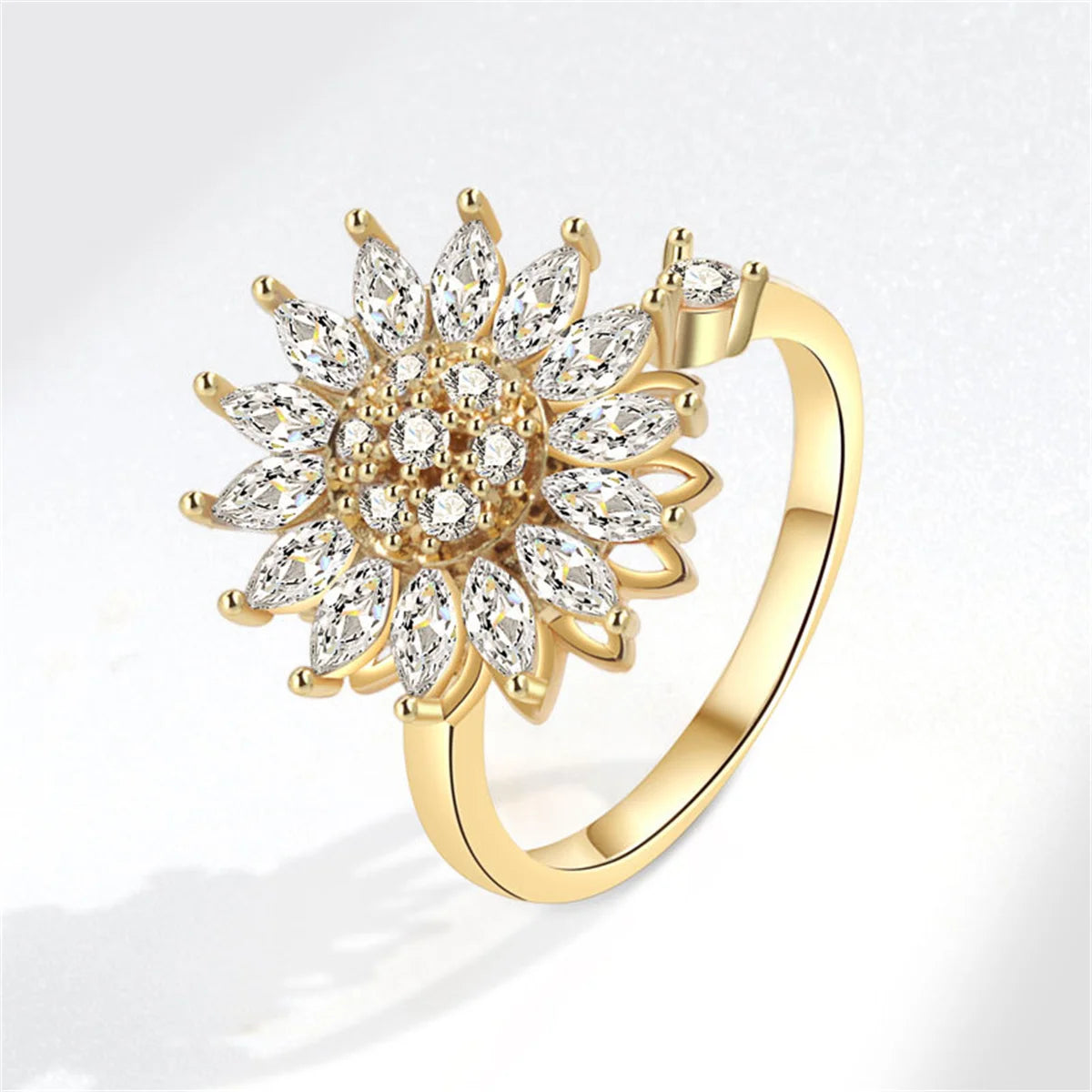 Fashion Fidget Spinner Ring Anxiety for Women Multiple Crystal Sunflower Finger Rings Rotate Anti Stress Jewelry Wedding Gift Qme