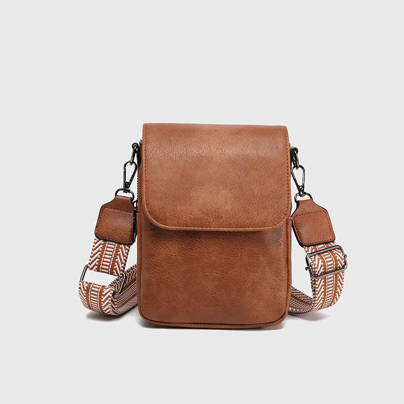Retro Chic Women's Mini Crossbody Bag Vintage PU Small Square Padded Qme