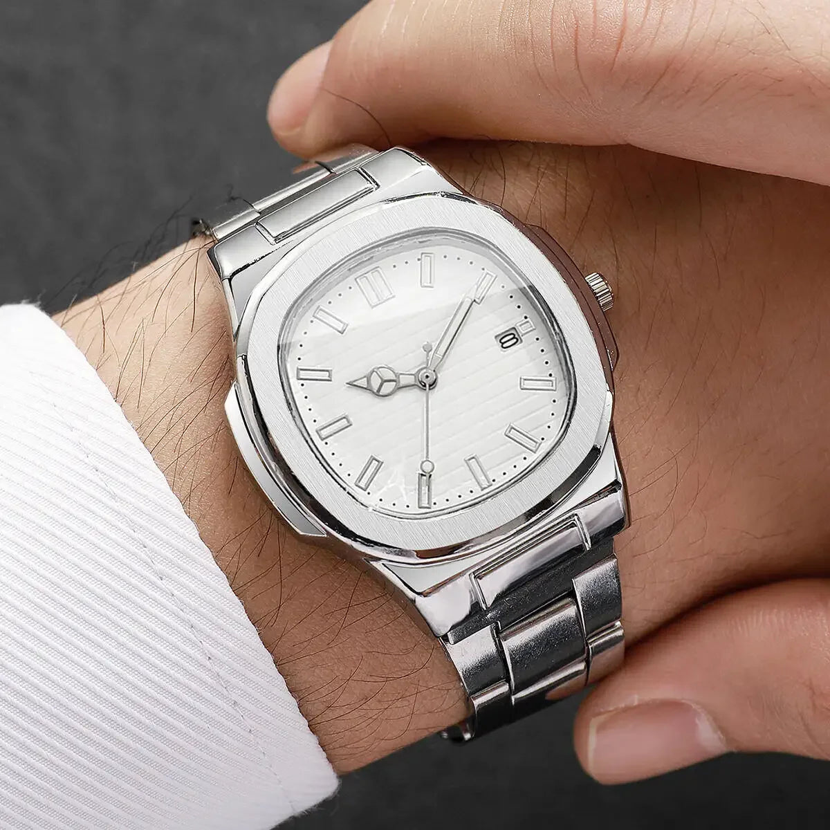 2026 2026 new square sports calendar steel band watch men's steel band quartz watch Qme
