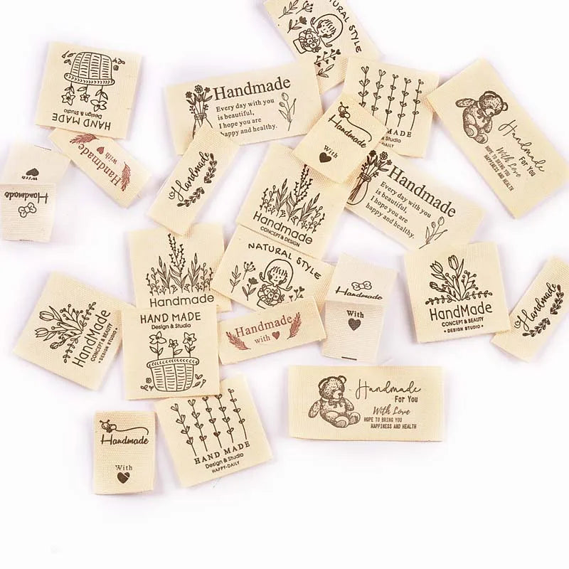 50pcs 28-52mm Mix Beige Rectangle Label For DIY Handmade Clothing Hat Decorative Sewing Accessories Flower Plant Patterns cp3820 Qme