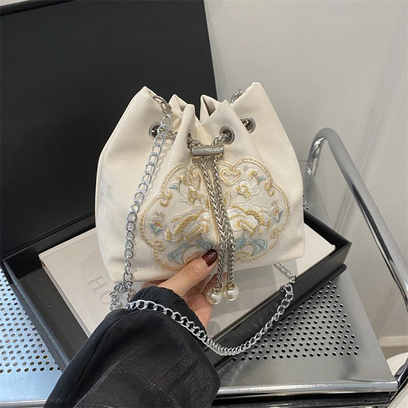 Chinese Style Fine Embroidery Ladies Handbags Fashion Shoulder Bag Daily Party Tote Handbag For Women Qme White