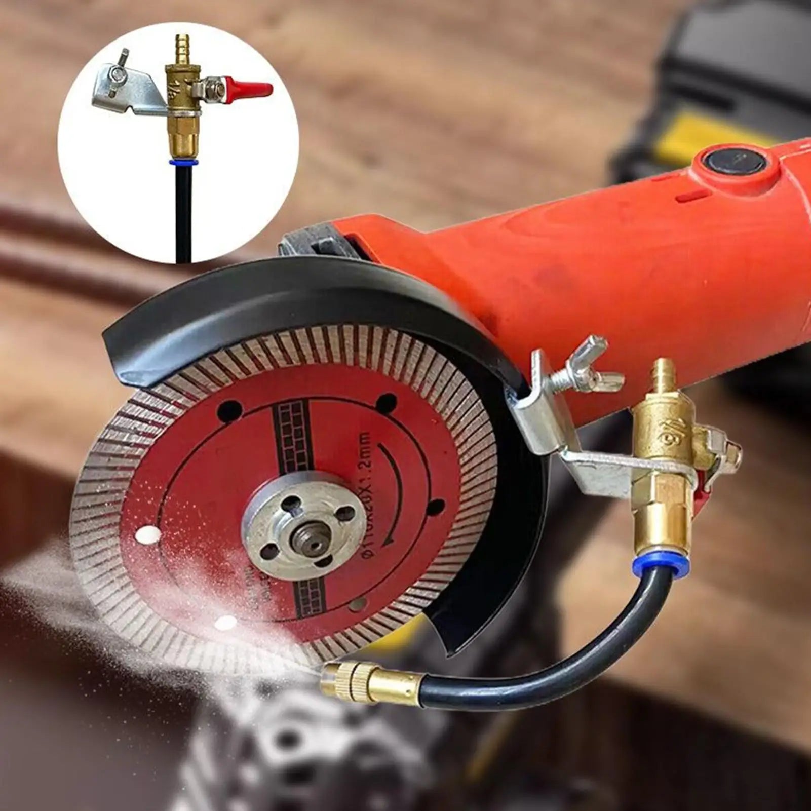 Dust Remover Water Sprayer 2-Mode Rustproof Coolant Attachment Angle Grinder Misting System for Tile Marble Brick Work Qme