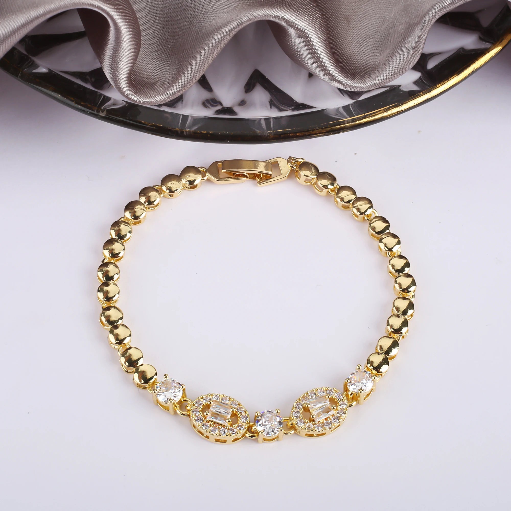 10 Style Classic Shiny CZ Heart Shaped Butterfly Star Geometric Bracelet Delicate For Women Party Wedding Jewelry Gift Wholesale Qme 7