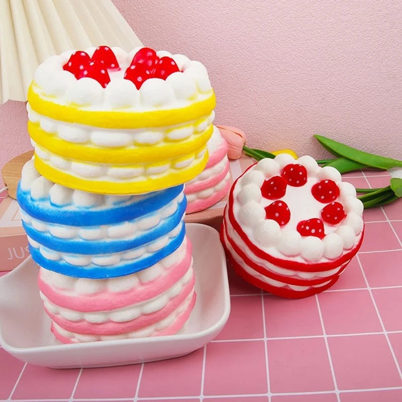 Kawaii Cake Shaped Slow Rising Stress Relief PU Soft Decompression Qme