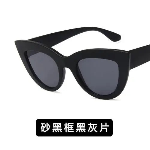 Cat Eye Fashion Sunglasses Woman Vintage Luxury Brand Designer Black Glasses Sun Glasses for Female UV400 Eyewear Shades Qme HH