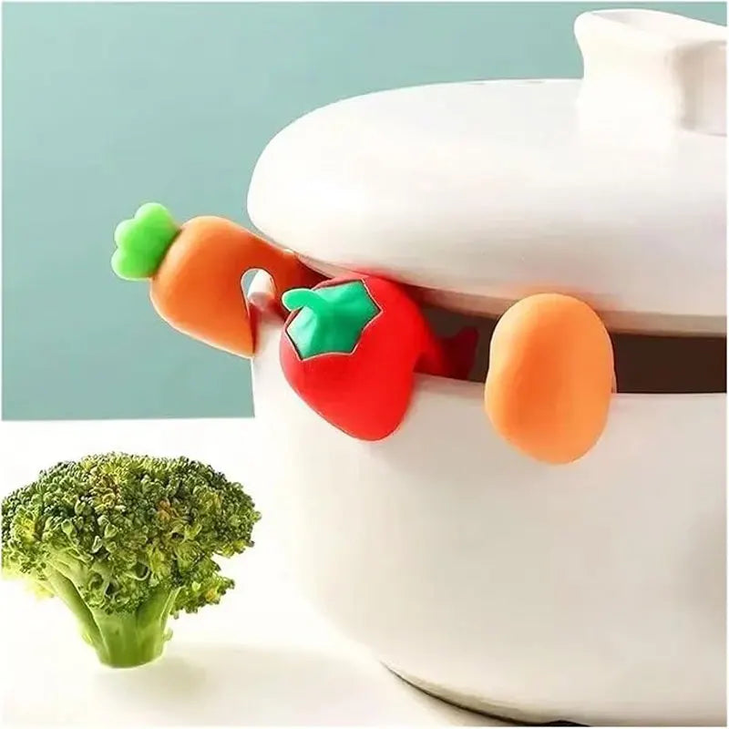 Cute Creative Silicone Pot Lid Holder Anti-Overflow Anti-Spill Stopper Heat Resistant Pot Cover Lifter Bracket Kitchen Gadget Qme
