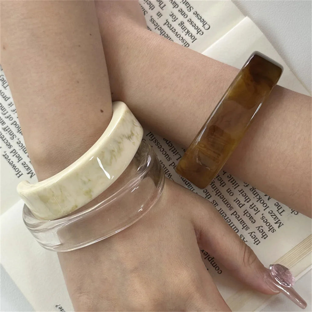 Fashion Y2k Irregular Acrylic Resin Chunky Wide Bangles for Women Kpop Geometric Charm Bracelet Couple Jewelry Pulseras Bangle Qme