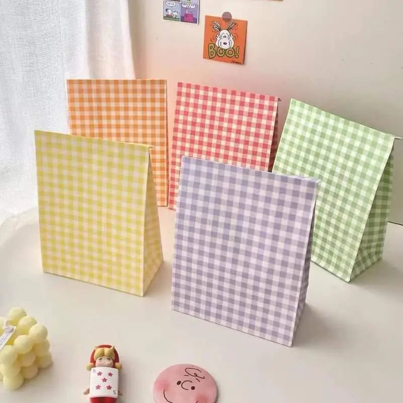 Colored Checkered Kraft Paper Bag Valentine's Day Christmas Packaging Qme