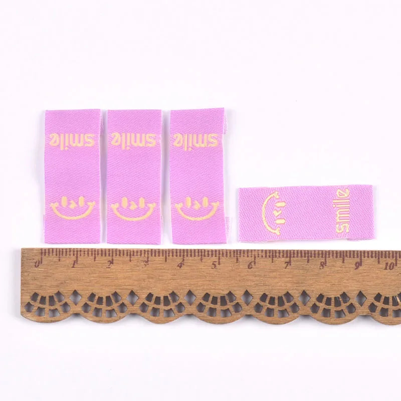 50Pcs Colorful Smile Embroidery Colth Labels Garment Washable Care Tags Sewing Accessories Crafts DIY Knitting Bag Shoe Supplies Qme 3