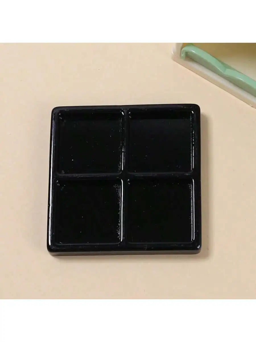 Plastic Nail Palette Gel Polish Pallet Mixing Drawing Paint Plate Pad Qme black