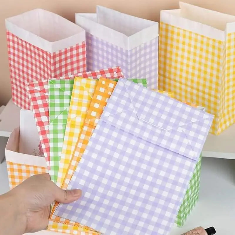 Colored Checkered Kraft Paper Bag Valentine's Day Christmas Packaging Qme