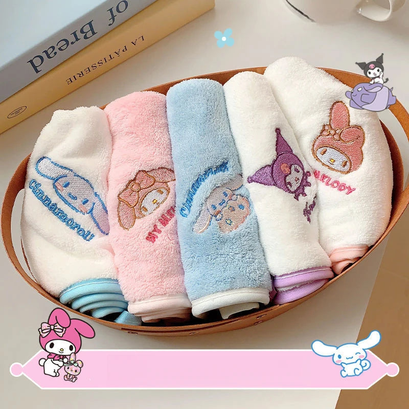 Kuroomi Embroidered 5-Pack Square Handkerchiefs Soft, Absorbent Face Cloths Hanging Towels Handkerchiefs and Hand Towels Qme