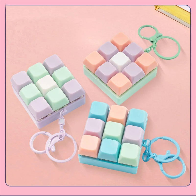 Nine-key Tetris Fingertip Pressing Key Keychain Adult Qme