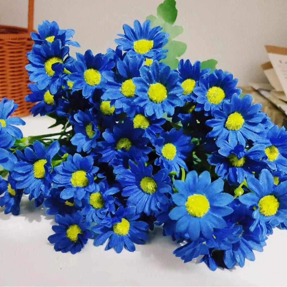 21 Heads Of Sunflowers Small Daisies Bouquets Of Chamomile Wedding Decoration Materials Home Decoration DIY Artificial Flowers Qme Blue