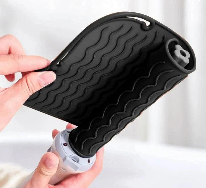 1PC Silicone Heat Resistant Mat For Hair Styling Tools, Pad For Curling lrons And Straighteners, Portable Styling Heat Mat Qme Black
