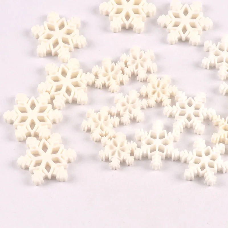30pcs/lot 18/23/27mm Christmas White Snowflake Resin Flatback Embellishments DIY Supplies Handmade Crafts Party Home Decor c4123 Qme