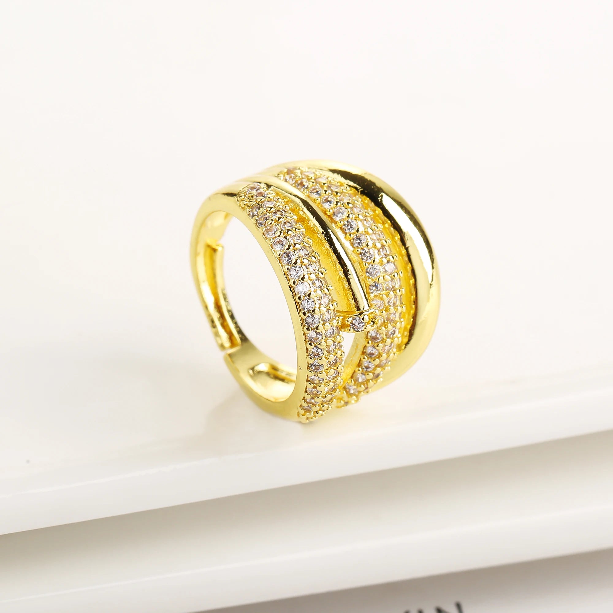 Luxury Shiny Zirconia Geometric Open End Adjustable Ring Punk Style For Women Men Daily Party Finger Jewelry Fashionable Gifts Qme Gold 2 resizable