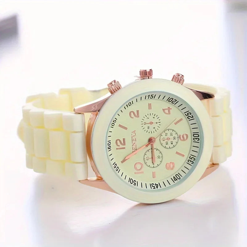Stylish Round Pointer Quartz Watch, Triple Dial Silicone Watchband Sports Wristwatch For Women And Men, Ideal choice for Gifts Qme beige