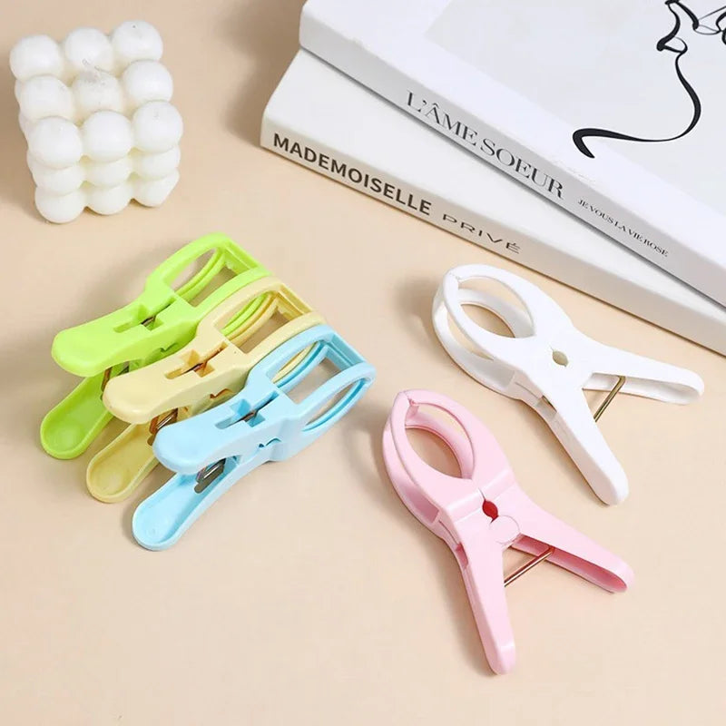 Plastic 5pcs Quilt Pegs Beach Towel Clips Laundry Clothes Pegs Clamps Home Hanging Clip Clothespins Bathroom Organization Qme