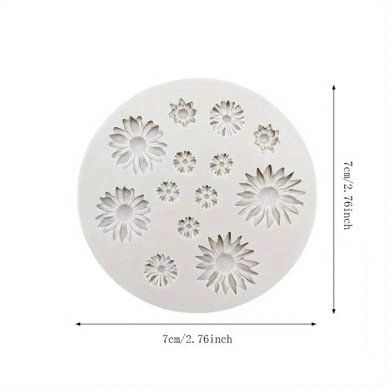 1pc chrysanthemum silicone cake mold,a decorative baking tool for DIY epoxy molds that makes your cakes look even more beautiful Qme