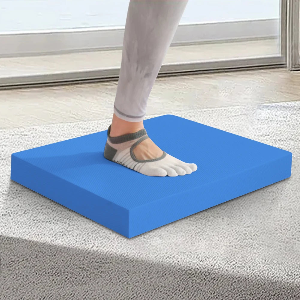Yoga Balance Pad Thickened Exercise Balance Pad Fitness Balancing Pad Foam Cushion Mat for Yoga Pilates Stretching Qme