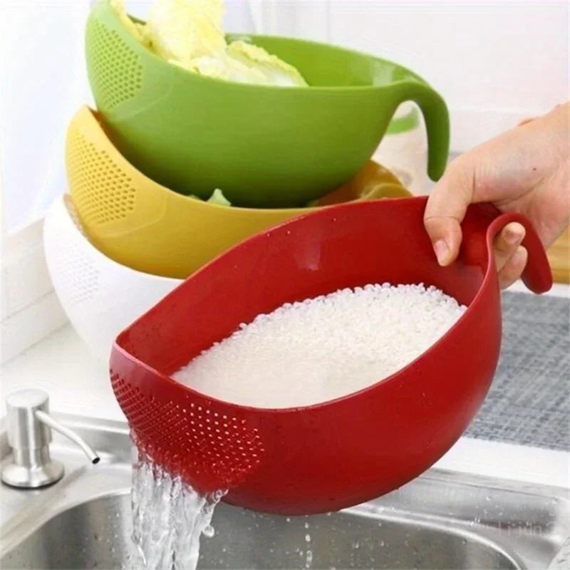 1pc Multi Functional Cleaning and Filtering Basket - with Handle, a Creative Plastic Filter Basket for Fruits and Vegetables Qme