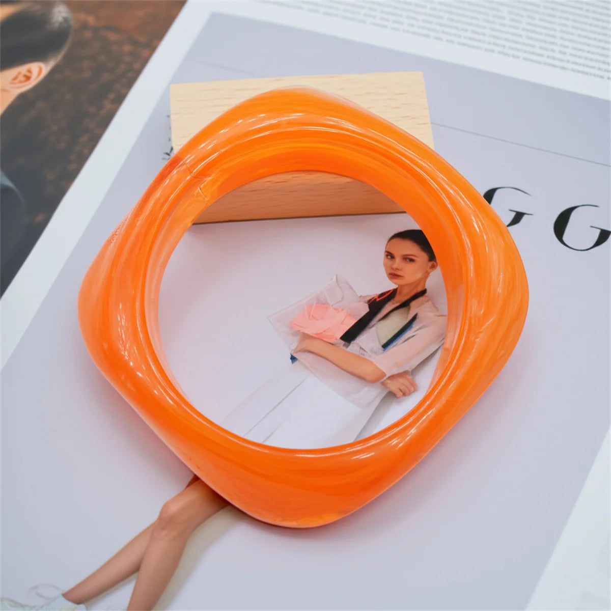 Fashion Summer Trendy Color Clear Wide Version Square Acrylic Resin Bracelet Women Girl Ins Party Travel Jewelry Hip Hop Bangle Qme cheng 63mm