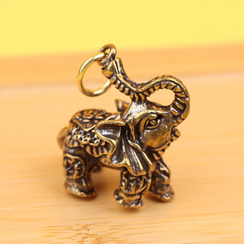 1Pc Solid Brass Lucky Elephant Office Desktop Decorations Chinese Wealth Texts Vintage Copper Animal Figurines Ornaments. Qme