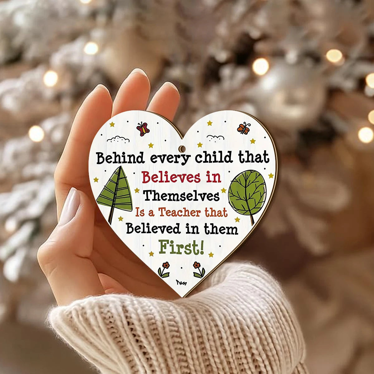 1 wooden Thanksgiving Love Hanging Decoration, hand-painted tree, butterfly, star pattern, Teacher's Day Graduation Season Gift Qme