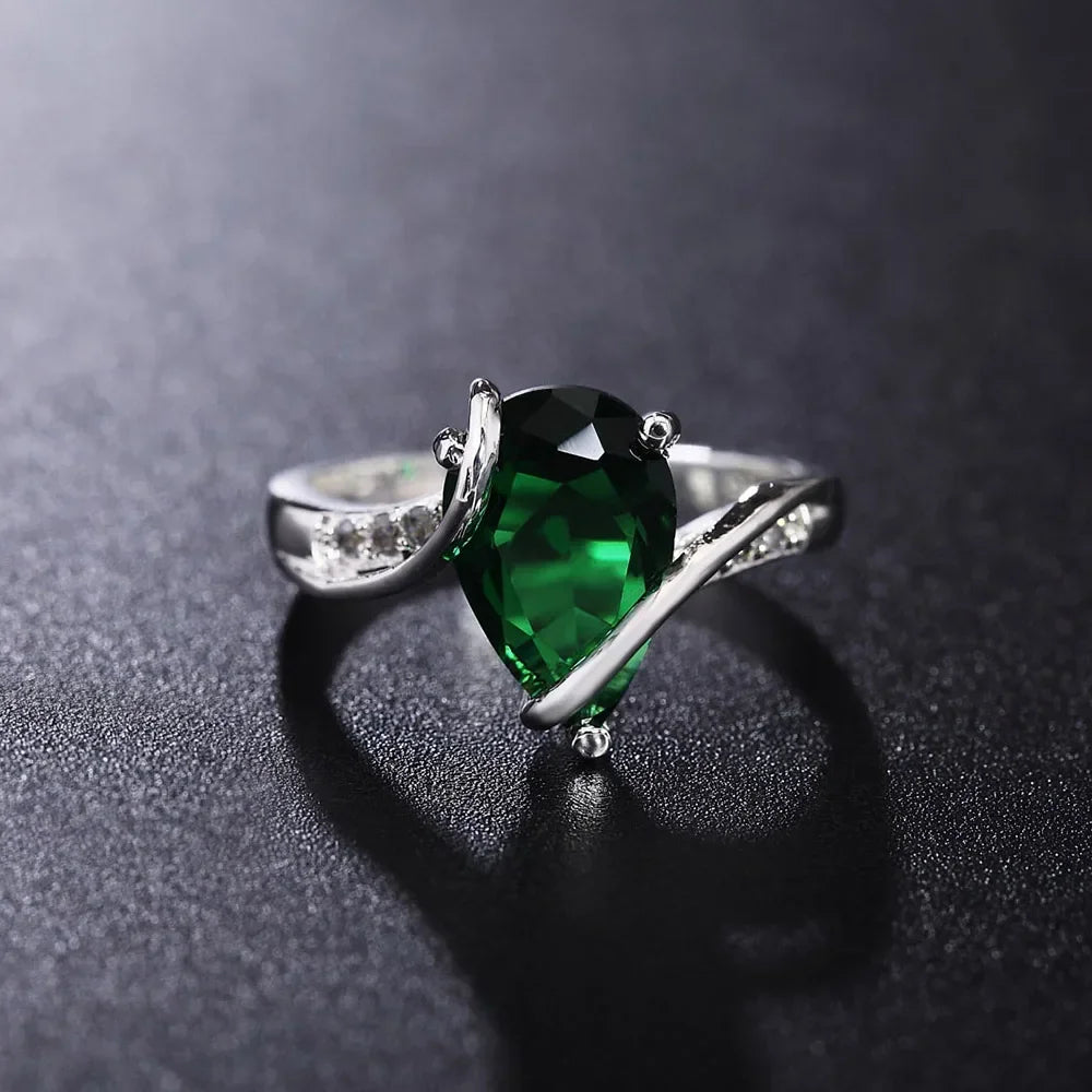 Hot Beautiful 925 Sterling Silver Charms Green Crystal Water Droplets Ring for Women Size 7 8 Fashion Anniversary Gift Jewelry Qme