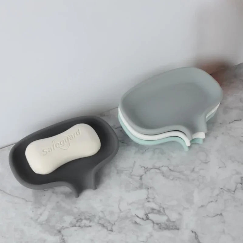 1pc Flat-bottom Soap Box, Drainage Soap Tray, Bathroom Soap Holder, Soap Storage Rack, Bathroom Accessories Qme