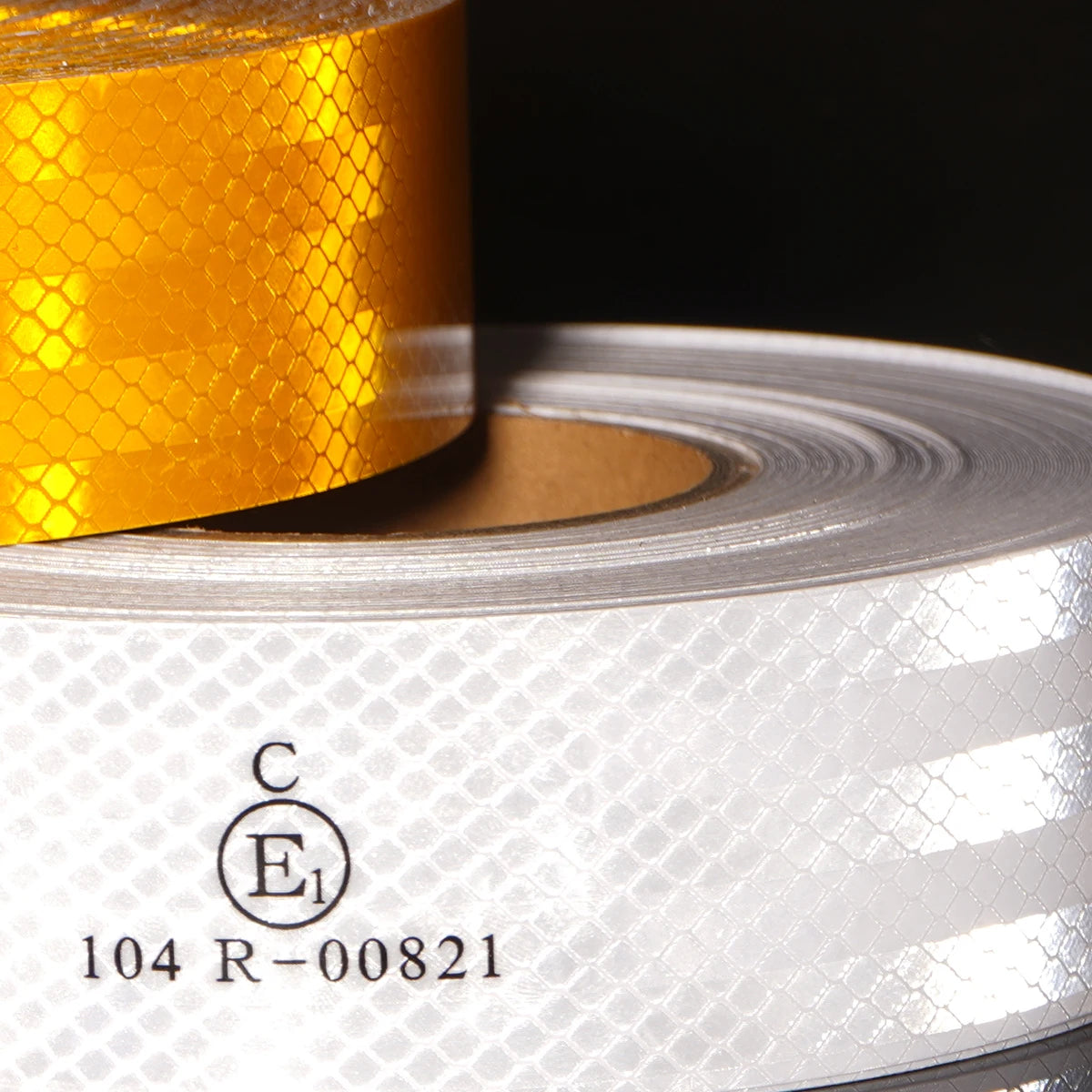 32.8FT 104R Reflective Safety Tape Reflective Tape Sticker Safety Mark Self-adhesive Warning Strip Retro-reflective Sheeting Qme