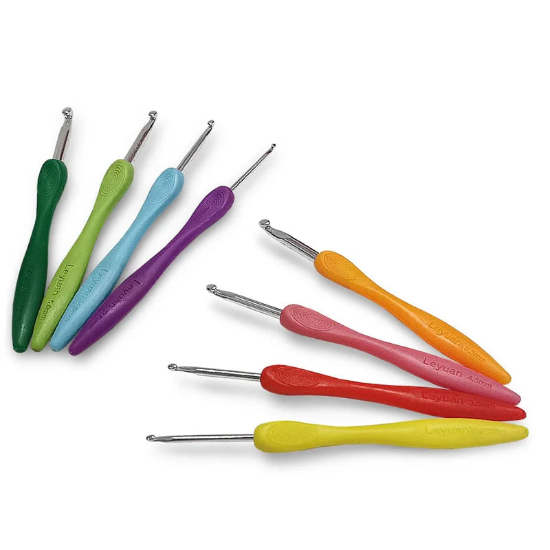 8Pcs/set 2.5-6.0mm Aluminum Crochet Needles Cushioned Handles Knitting Needles. Qme